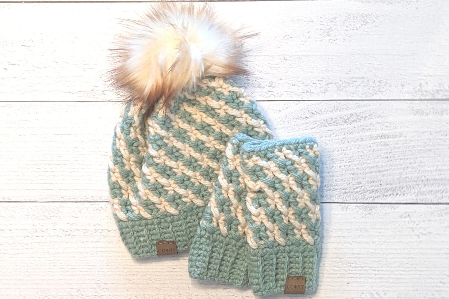 Swirling Stripes Fingerless Gloves