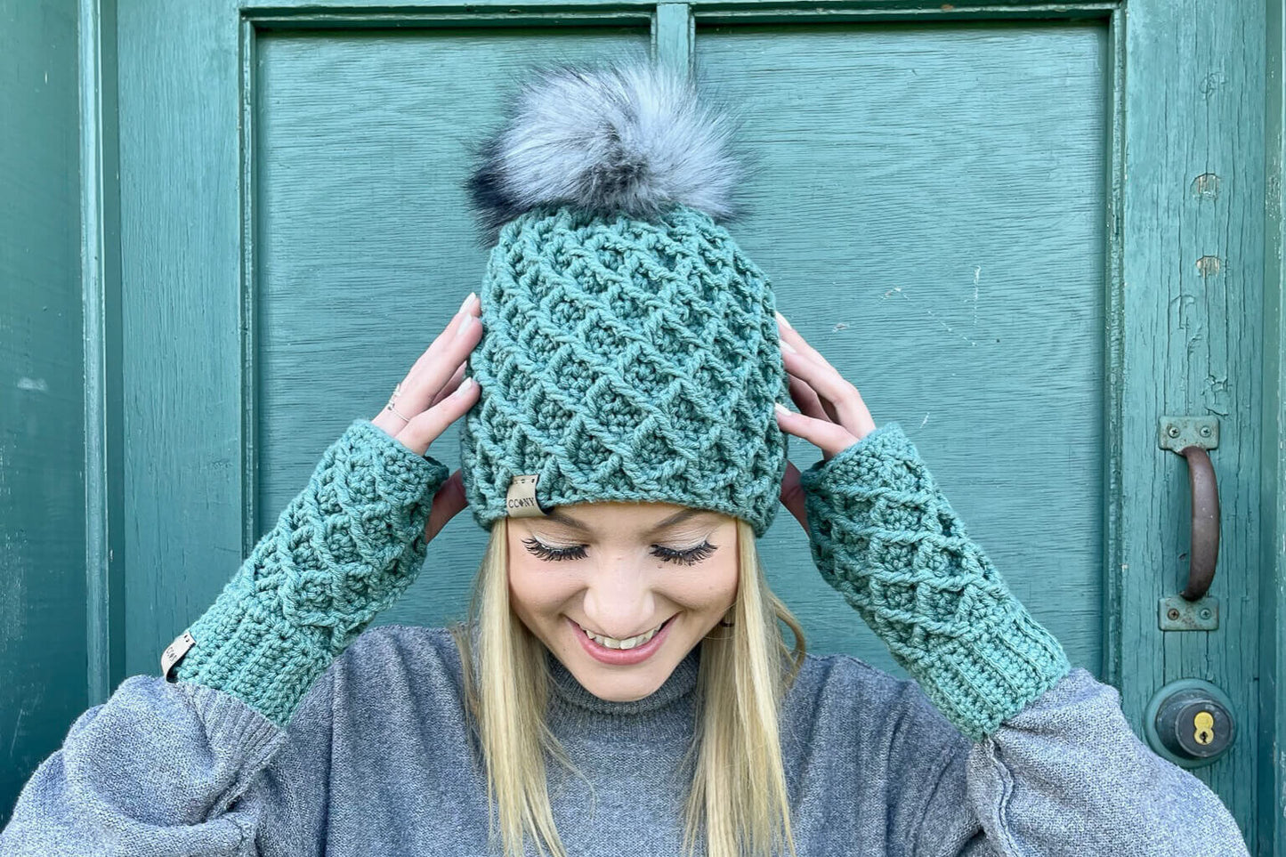 Diamond Trio Fingerless Gloves