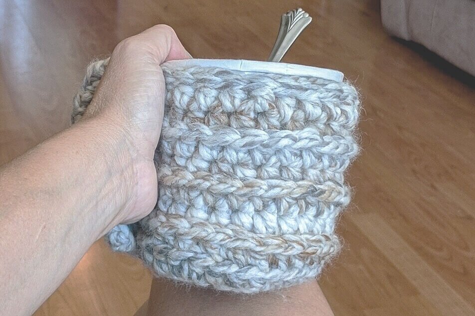 Warm Hands Ice Cream Pint Cozy